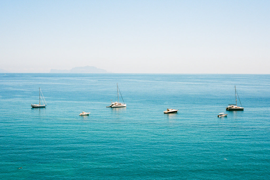 ENDLESS BLUE