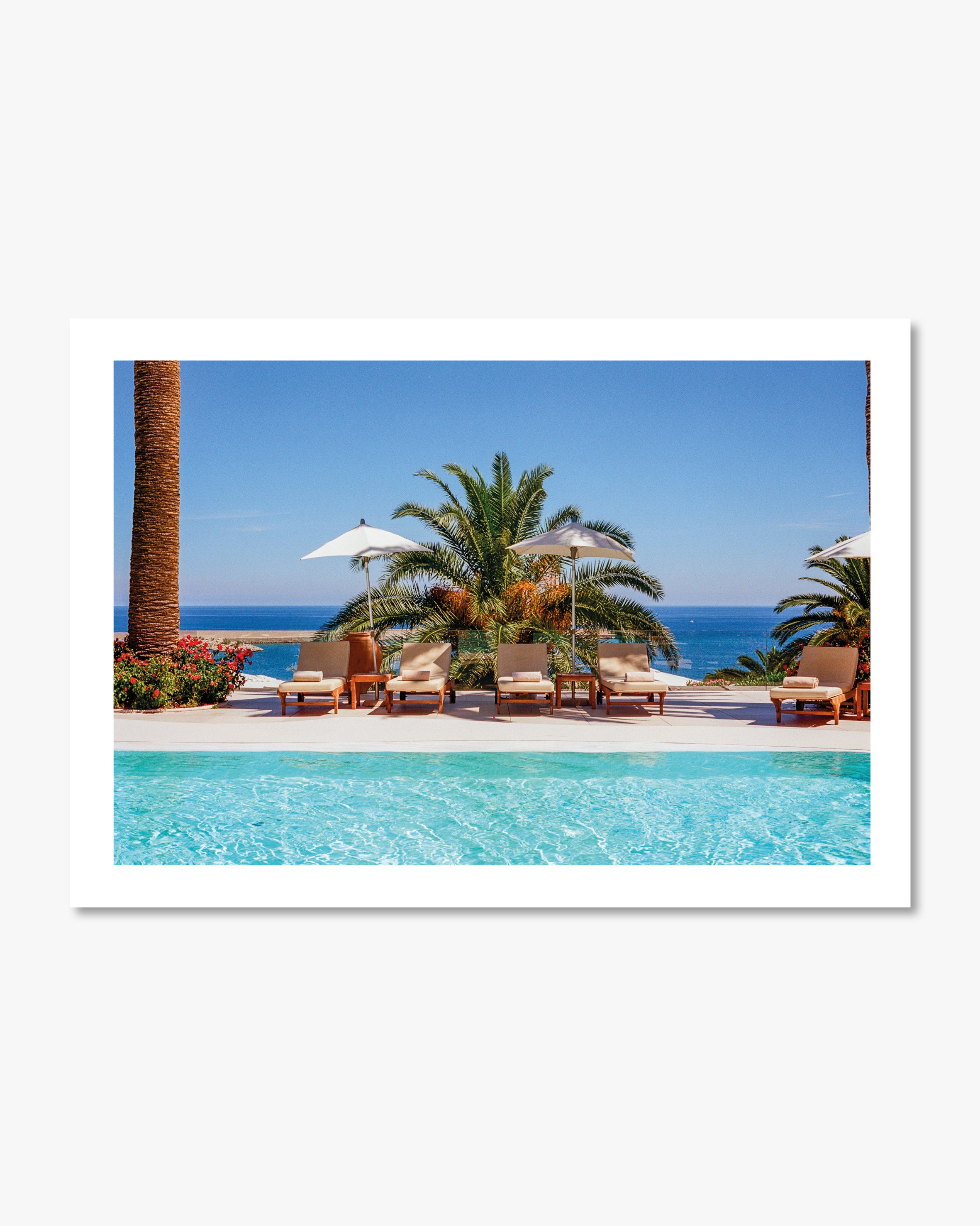 POOLSIDE DREAMS